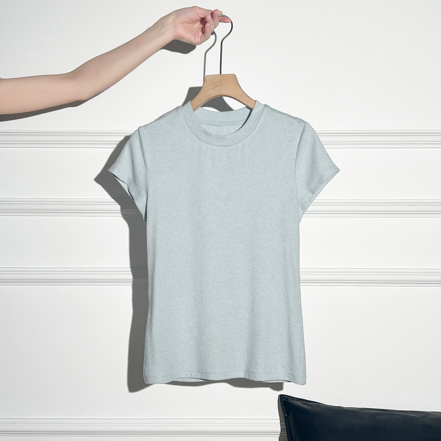 Womens Slim Fit Round Neck Short Sleeve Knit Viscose T Shirt