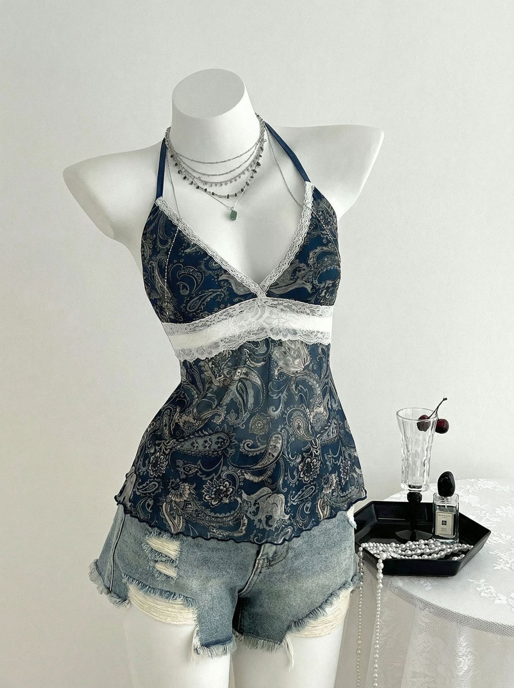 Navy Blue Floral V Neck Sleeveless Top With Straps For Street Fashion