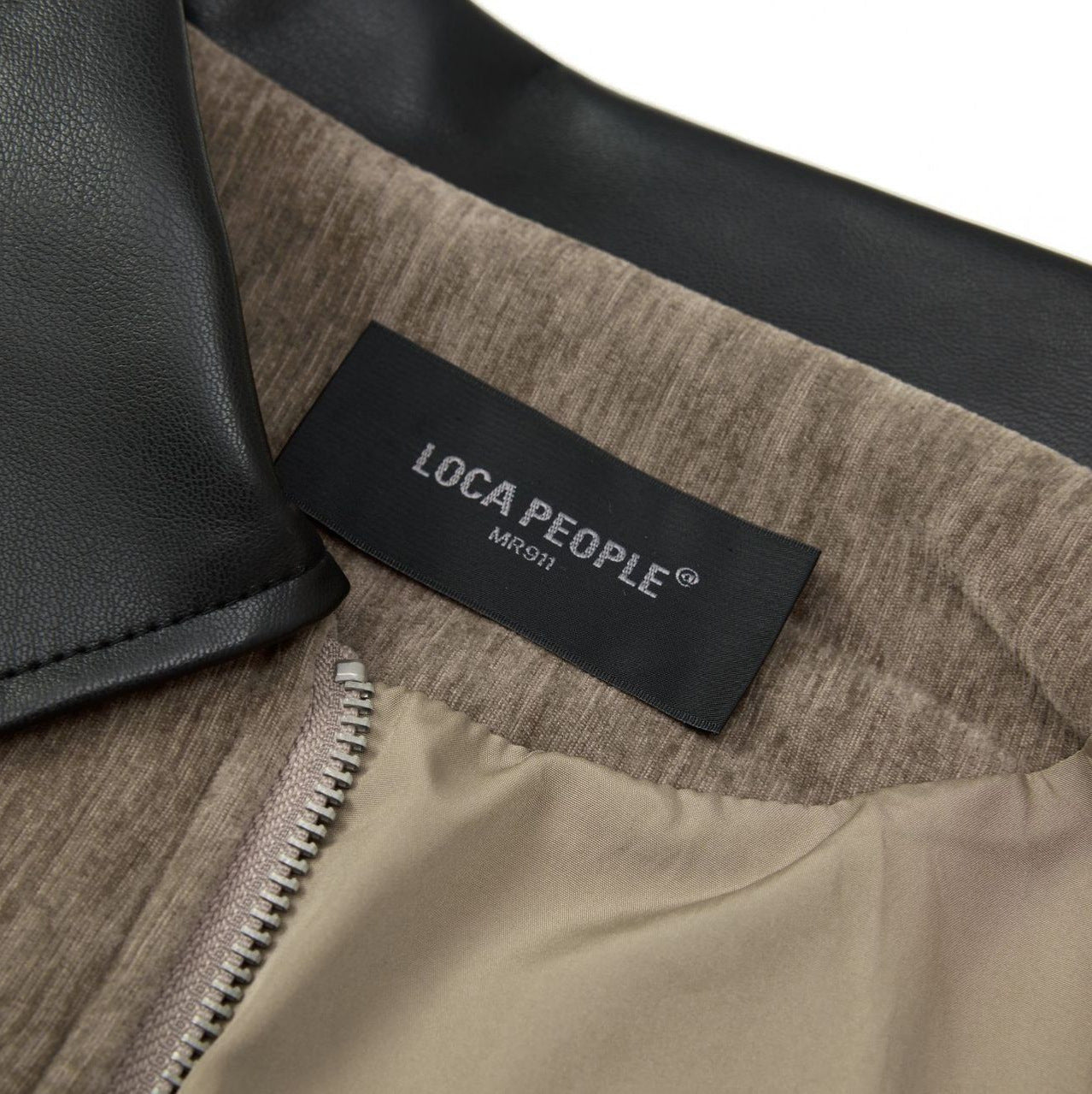 Eon Modish High Street Style Jacket With Personalized Design