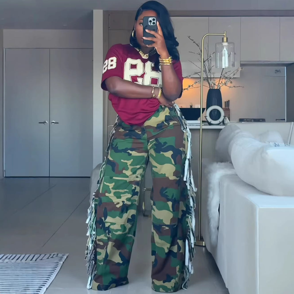Women's Camouflage Denim Pants With Side Frayed Edge And Wide Leg
